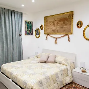 Casa vacanze First House Posillipo